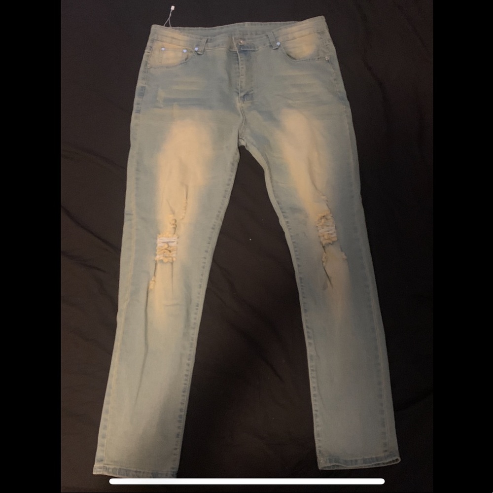 Distressed Men Blue Jeans